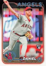 2024 Topps SERIES 2 #592 Davis Daniel レギュラーカード RC