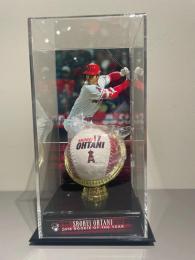 SHOHEI OHTANI  Ball and Ball Stands 2018 ROOKIE OF THE YEAR