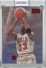 1996-97 SkyBox Scottie Pippen Premium Rubies #18  Chicago Bulls