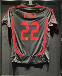 Ricardo Kaka Signed AC Milan Away Soccer Jersey #22 with Beckett Witness