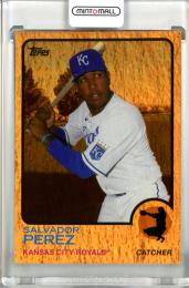2021 Topps Archives Baseball  Kansas City Royals Salvador Perez  Base, Orange Hot Foil  14/15