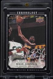 2007-08 UD Chronology #137 Magic Johnson Timeless Memories Autograph Jersey Number【32/99】 Los Angeles Lakers