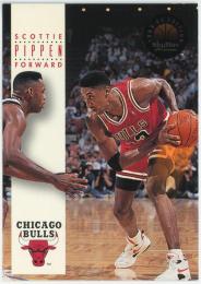 1993-94 SkyBox Premium #47 Scottie Pippen