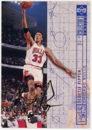 1994-95 Collector's Choice International Japanese II Gold Signatures #375 Scottie Pippen BP