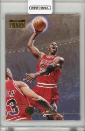 1996 SkyBox PREMIUM Michael Jordan #16 Chicago Bulls