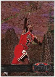 1997-98 Metal Universe #83 Scottie Pippen