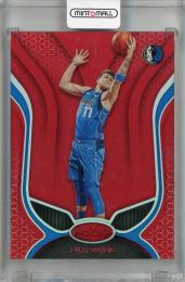 2019-20 Panini Certified Luka Doncic  Red #21 ※へこみあり Dallas Mavericks