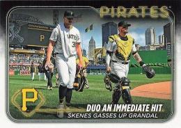 2024 Topps Update MLB #US160 Duo An Immediate Hit:Skenes Gasses Up Grandal(Yasmani Grandal / Paul Skenes) レギュラーカード