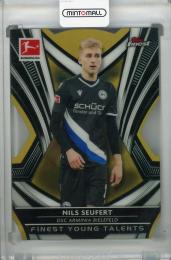 2020-21 Topps Finest Bundesliga DSC ARMINIA BIELEFELD Nils Seufert Finest Young Talents Die-Cut Gold(パラレル版) 22/50