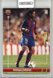 2003-04 Panini Megafichas  Ronaldinho Base #34