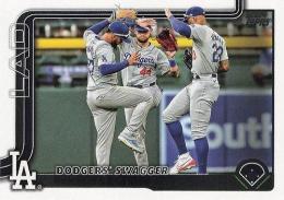 2025 Topps SERIES.1 MLB #255 Dodgers Swagger:Winning With Style Again Teoscar Hernandez & Jason Heyward & Andy Pages Checklist:1-35 レギュラーカード