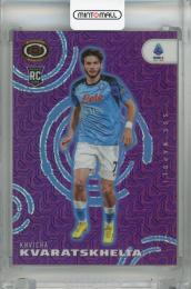 2022-23 Panini Chronicles Khvicha Kvaratskhelia Dynagon Serie A Purple Mojo #279 RC SSC Napoli