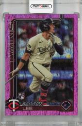 2025 Topps Series 1 Brooks Lee Pink Holo Foil #317 RC Minnesota Twins