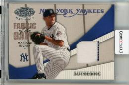 2004 Leaf Certified Materials Mariano Rivera Fabric of the Game #73【079/100】