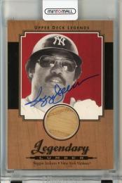 2001 Upper Deck Legends Reggie Jackson Legendary Lumber Autographs #SLRJ
