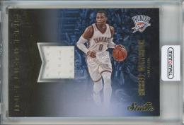 2016-17 Panini Studio Russell Westbrook The Influencers Memorabilia #5 Oklahoma City Thunder