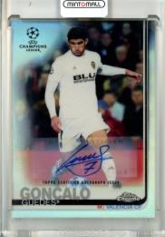 2019-20 Topps Chrome Uefa Champions LEAFUE Goncalo Guedes Base Autograph Valencia