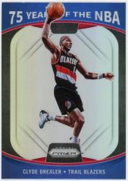 2021-22 Panini 75 Years of the NBA Prizms Silver #17 Clyde Drexler/Prizm