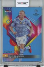 2023-24 TOPPS FINEST UEFA CLUB COMPETITIONS SOCCER Erling Haaland Sky Blue Refractors/#121【69/275】 Manchester City