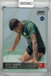 2021-22 Topps Stadium Club Chrome Bundesliga VfL Wolfsburg Aster Vranckx Base Refractor (RC)(パラレル版)