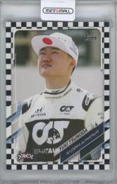 2021 TOPPS Formula 1 Checker Flag #49 YUKI TSUNODA(Scuderia AlphaTauri)