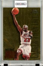 1995-96 SkyBox Premium Michael Jordan Larger Than Life #L1 Chicago Bulls