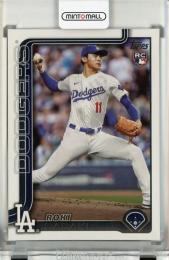 2025 Topps Series 2 Roki Sasaki Base RC #558