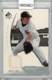 【表面変色、裏面若干白欠けあり】2005 UPPER DECK SP Authentic Shingo Takatsu Game Used Jersey【044/199】