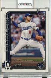 2025 Topps Series 2 Roki Sasaki Base RC #558