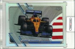 2021 TOPPS CHROME Formula 1  Daniel Ricciardo Base Refractor #100