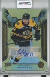 2023-24 UPPER DECK TRILOGY HOCKEY Patrice Bergeron Base Gold Autographs/#77 Boston Bruins