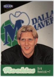 1998-99 Ultra #118 Dirk Nowitzki RC