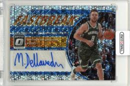 2017-18 Panini Donruss Optic Basketball Matthew Dellavedova #43 Fast Break Signatures Milwaukee Bucks
