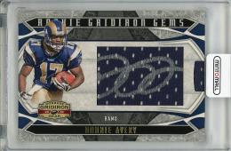 2008 DONRUSS Gridiron Gear  Donnie Avery Autograph 078/100