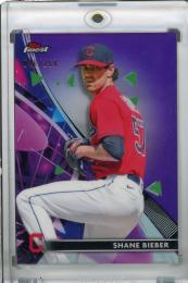 2021 Topps Finest Cleveland Indians Shane Bieber Base Purple Refractor (パラレル版) 045/250