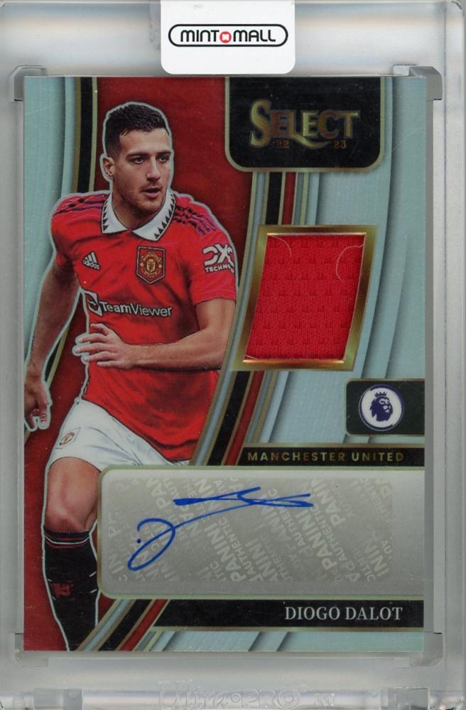 ミントモール / MINT 浦和店 / 2022-23 Panini Select Premier League Diogo Dalot  Autographed Memorabilia Silver #9 Manchester United