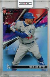 2021 Topps Finest  Mookie Betts Sky Blue Refractors #68【095/300】 Los Angeles Dodgers