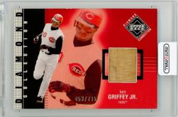 2001 Upper Deck Diamond Connection Ken Griffey Jr. #415 Diamond Collection Bat Card【453/775】 Cincinnati Reds ※表面中央上部に白欠け有りのため状態要確認