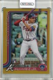 ロベルト レヴァンドフスキ Topps オレンジ 25枚限定 激レア レヴァンドフスキ【75枚限定】topps finest UCC 24-25 - メルカリ