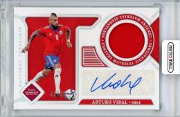 2022 PANINI National Treasures FIFA Road to World Cup Arturo Vidal Century Material Signatures 99枚限定【47/99】