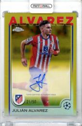 2024-25 Topps Chrome Uefa Club Competition  Julian Alvarez #CA-JA Chrome Autograph Gold Refractor Parallel【21/50】 Atletico de Madrid
