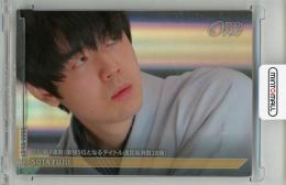 2025 EPOCH-ONE HOLOSPECTRA 藤井聡太 #004-H 王将戦3連勝(単独5位となるタイトル通算獲得数28期)【40/50】 将棋
