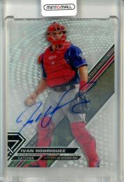 2017 Topps High Tek Ivan Rodriguez #HT-IR Autographs Rangers