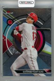 2023 Topps Finest Shohei Ohtani Base #17 Los Angeles Angels