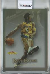 2000-01 Fleer Showcase Kobe Bryant #85 Los Angeles Lakers