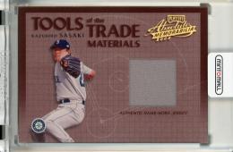 2002 Playoff Absolute Memorabilia Kazuhiro Sasaki Tools of the Trade Materials #TT21【068/300】
