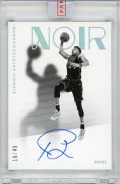 2018-19 PANINI Noir Shadow Signatures #14 Giannis Antetokounmpo 【16/49】 Milwaukee Bucks