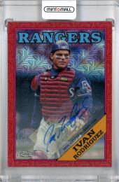 2023 Topps Update Series Ivan Rodriguez 1988 Topps Chrome Autographs Mojo Red #T88CU-49 ※初期傷あり【2/5】 Texas Rangers