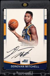 2017-18 Donruss  Donovan Mitchell Next Day Autographs #13