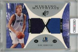 2003-04 SPx Dirk Nowitzki Winning Materials #WM34 ※裏面白かけあり Dallas Mavericks
